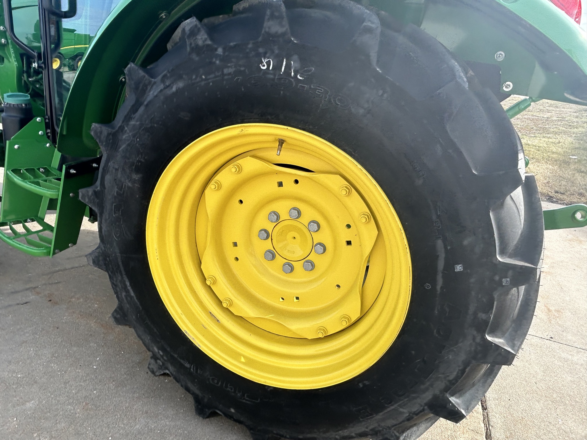  2024 John Deere 5060E at Heritage Tractor in Topeka, KS