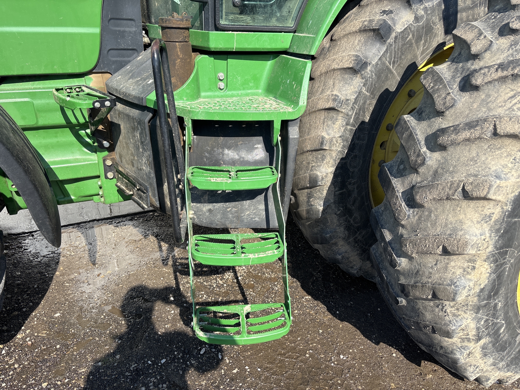 Used 2005 John Deere 8420 Row Crop Tractors at Koenig Equipment in Anna, OH - PhotoXL22