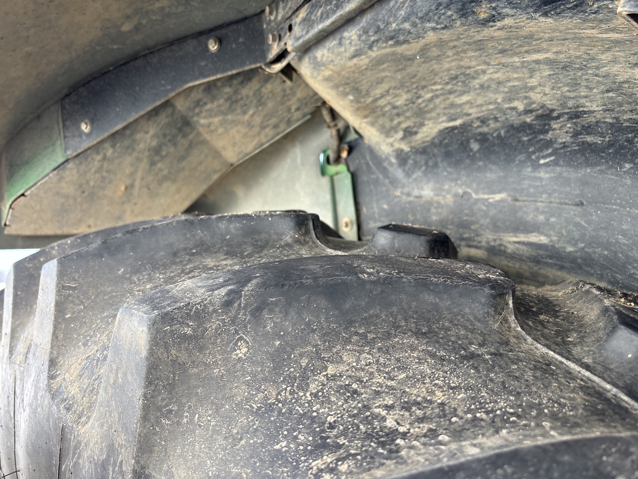 Used 2005 John Deere 8420 Row Crop Tractors at Koenig Equipment in Anna, OH - PhotoXL27