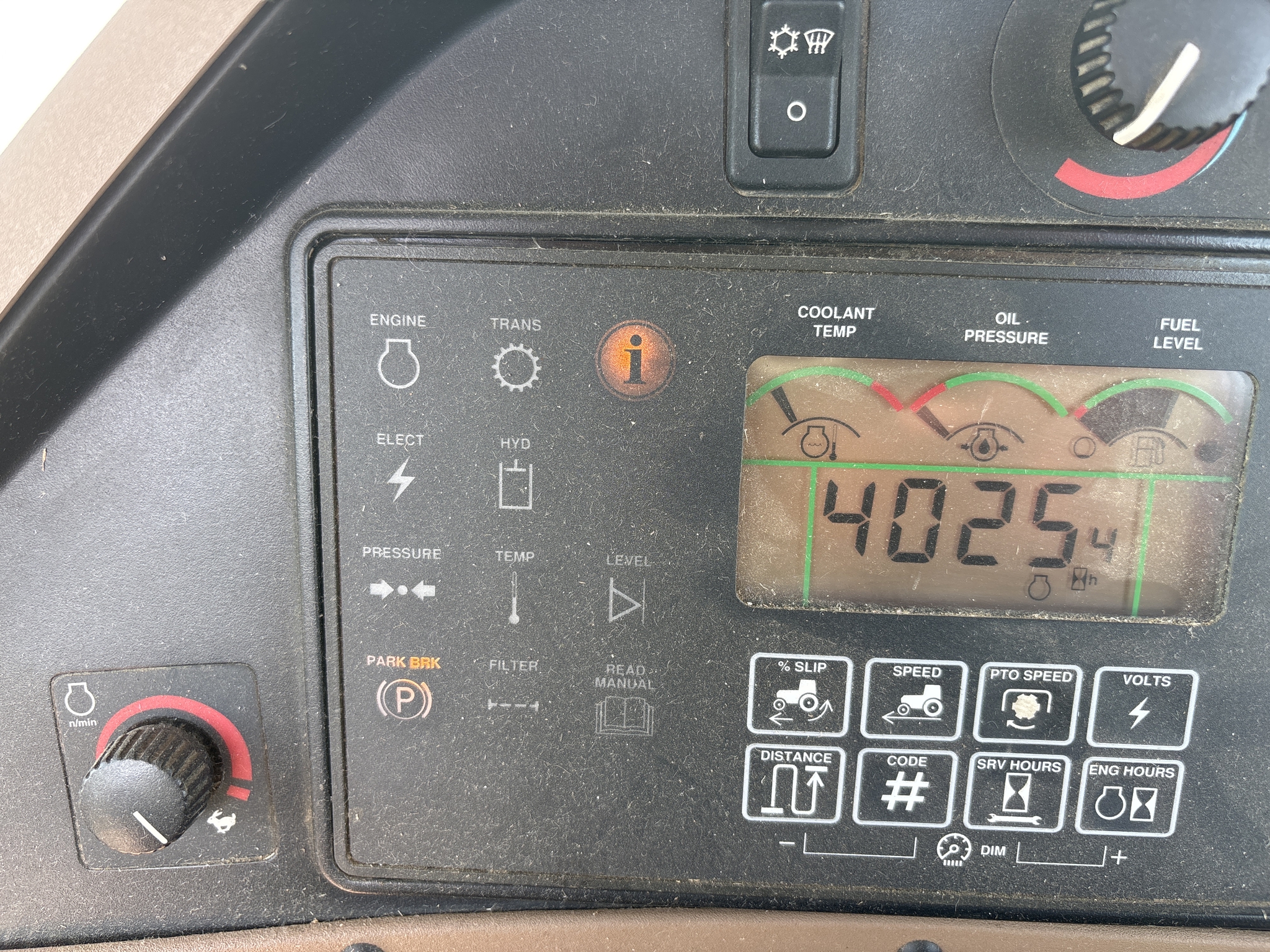 Used 2005 John Deere 8420 Row Crop Tractors at Koenig Equipment in Anna, OH - PhotoXL29