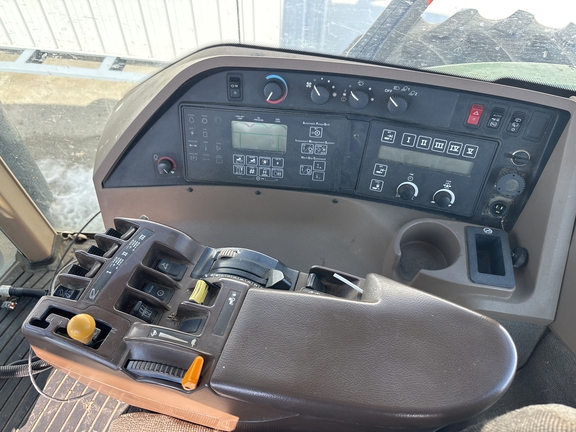 Used 2005 John Deere 8420 Row Crop Tractors at Koenig Equipment in Anna, OH - Photo35