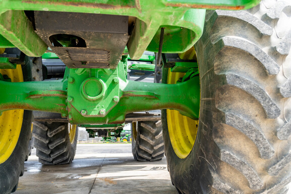 Used 2005 John Deere 8420 Row Crop Tractors at Koenig Equipment in Anna, OH - Photo15