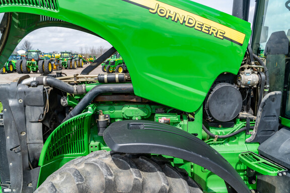 Used 2005 John Deere 8420 Row Crop Tractors at Koenig Equipment in Anna, OH - Photo23
