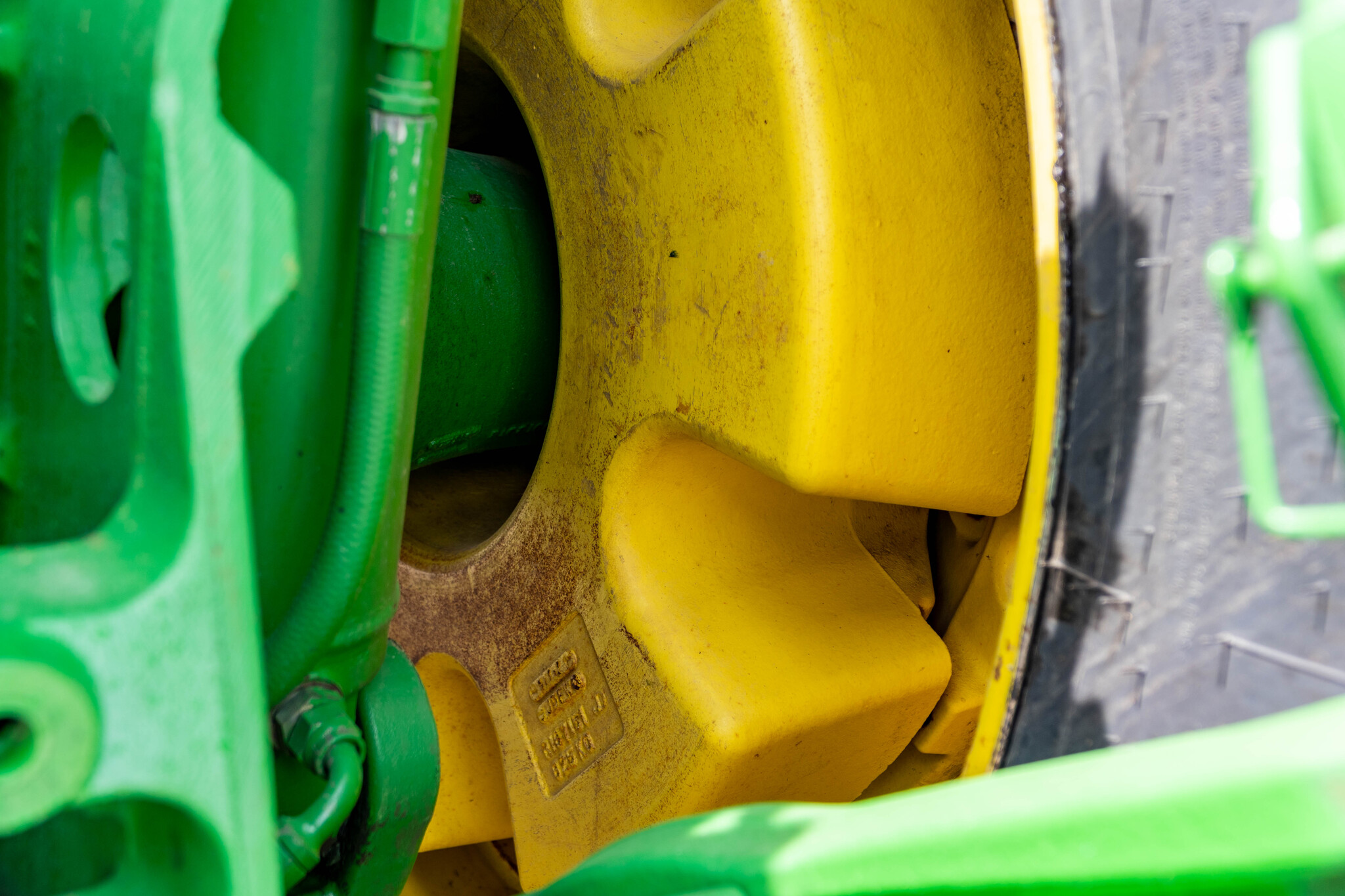 Used 2005 John Deere 8420 Row Crop Tractors at Koenig Equipment in Anna, OH - PhotoXL37