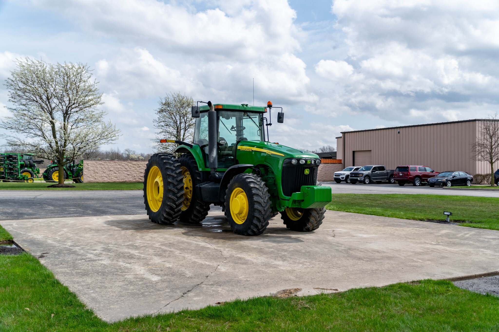 Used 2005 John Deere 8420 Row Crop Tractors at Koenig Equipment in Anna, OH - PhotoXL6