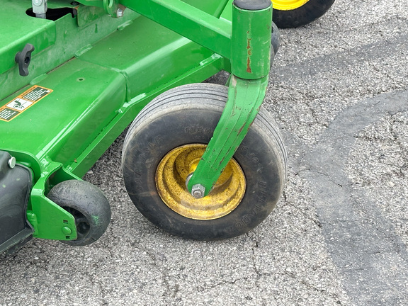 2023 John-Deere 661R