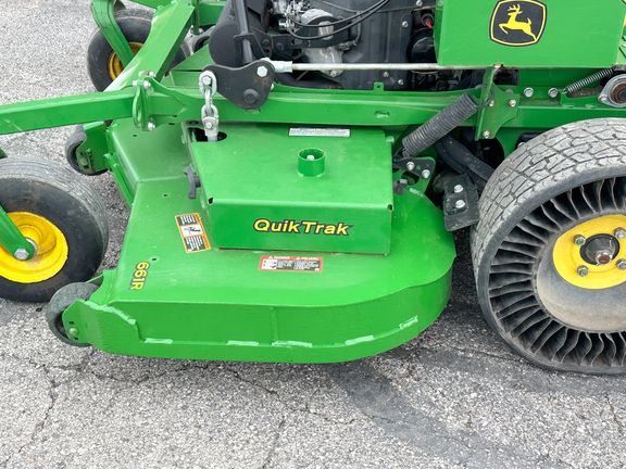2023 John-Deere 661R