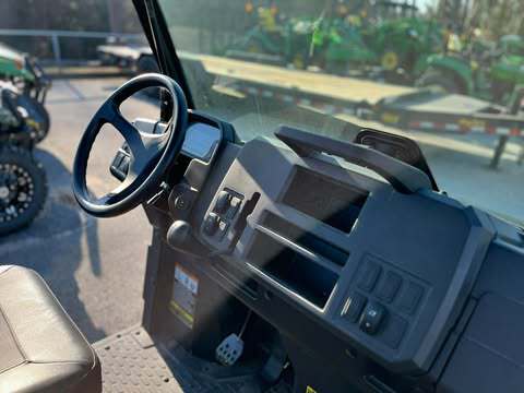John Deere XUV 845M Image 5