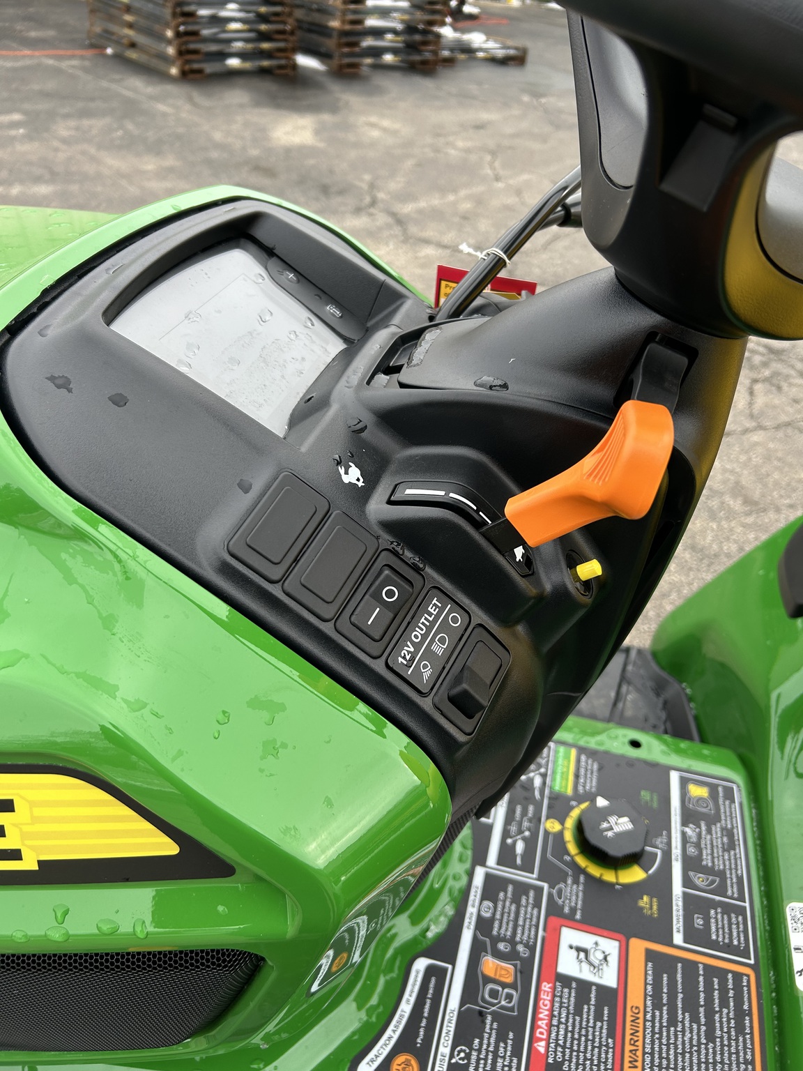 2026 John Deere X739 Image 11