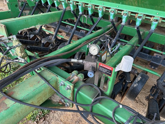 1999 John Deere 1560