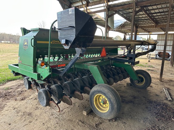 1999 John Deere 1560