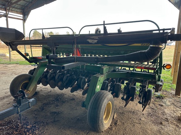 1999 John Deere 1560