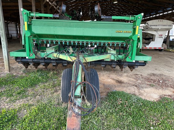 1999 John Deere 1560