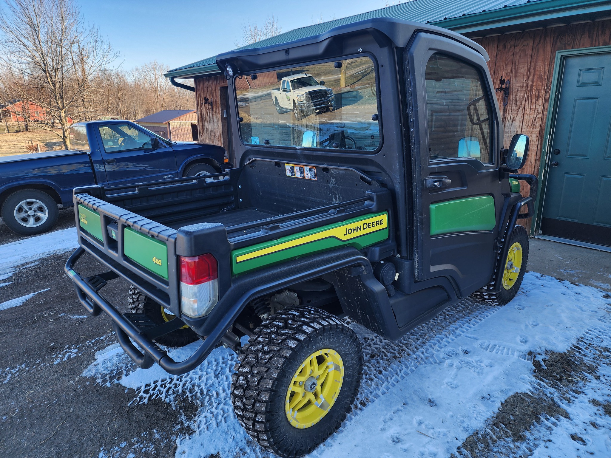 2024 John Deere XUV 835M Image 5
