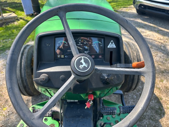 Used 2004 John Deere 5203 Utility Tractors at Koenig Equipment in Lebanon, OH - Photo5