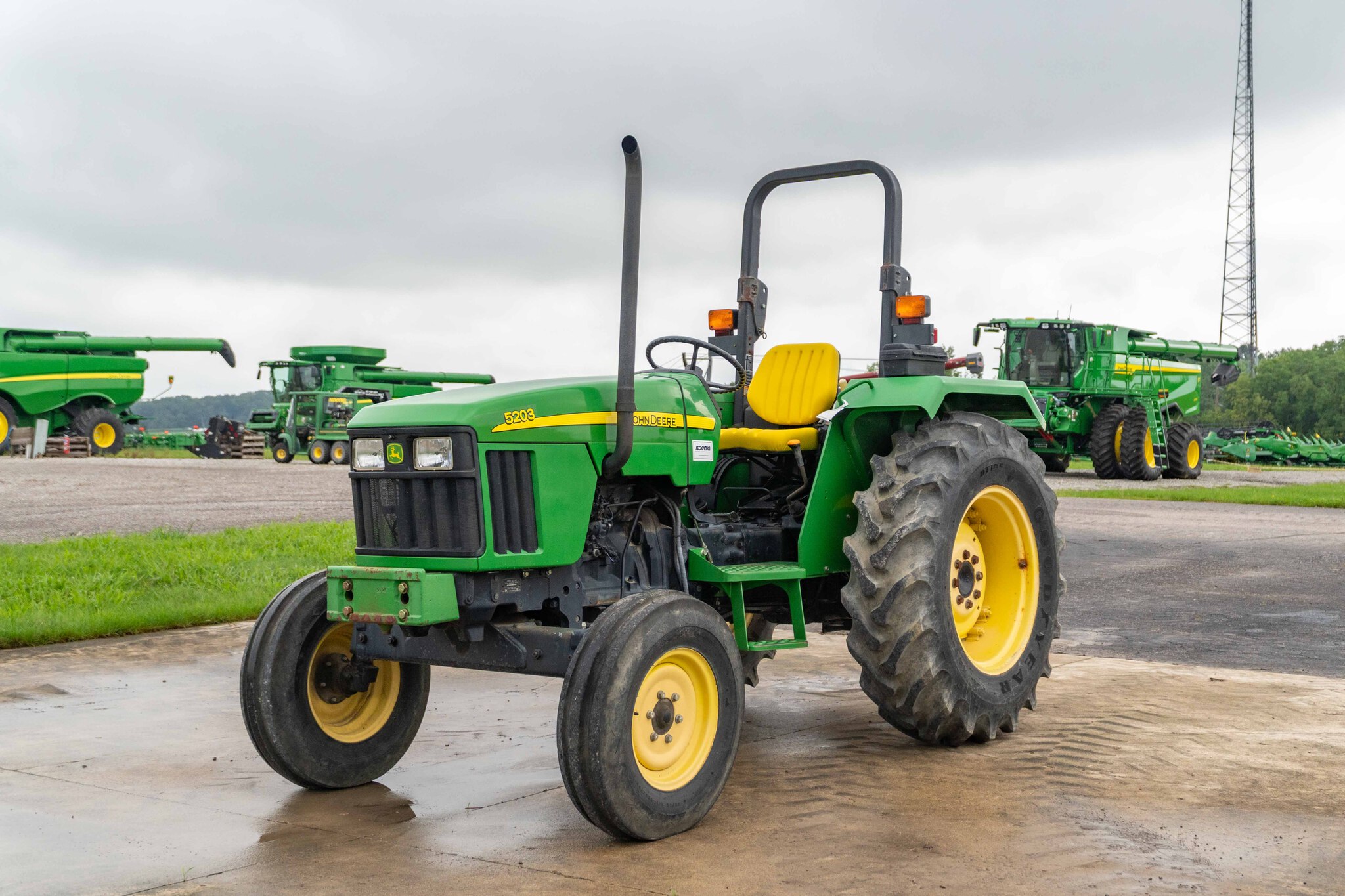 Used 2004 John Deere 5203 Utility Tractors at Koenig Equipment in Anna, OH - PhotoXL0