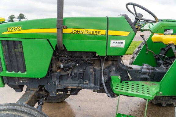 Used 2004 John Deere 5203 Utility Tractors at Koenig Equipment in Anna, OH - Photo21