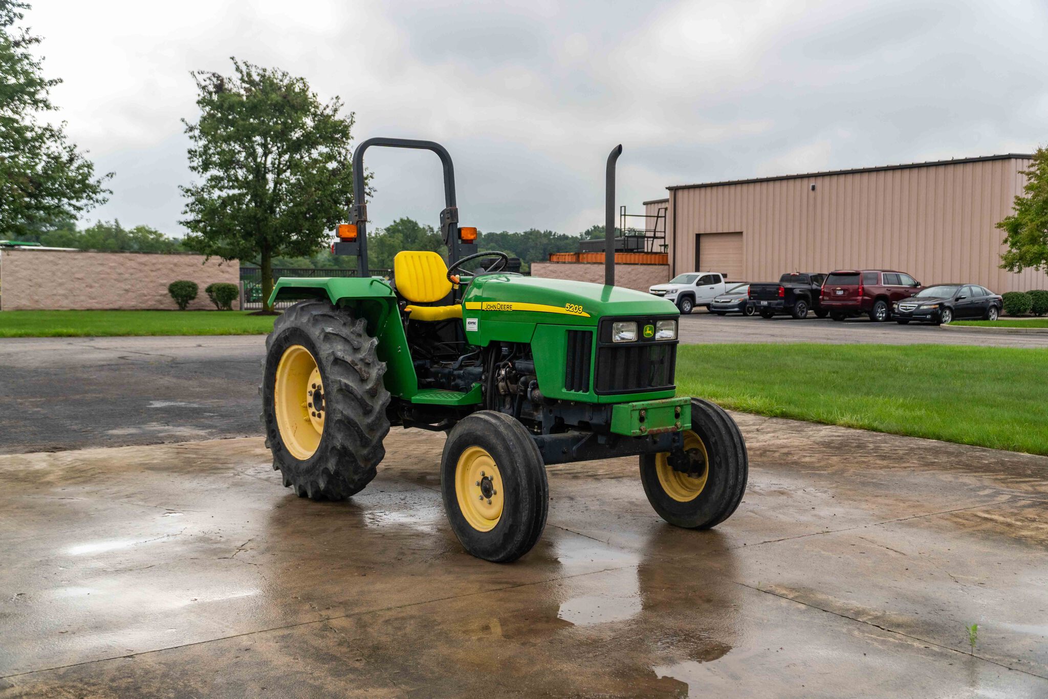 Used 2004 John Deere 5203 Utility Tractors at Koenig Equipment in Anna, OH - PhotoXL6