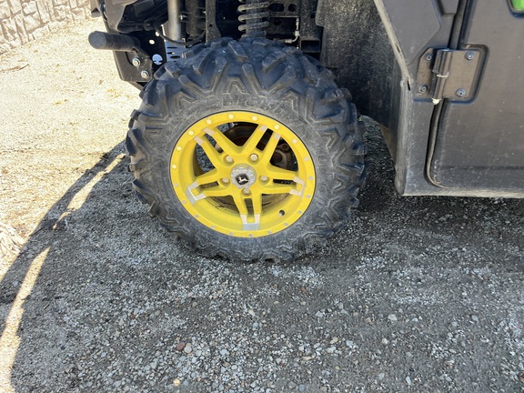 2020 John Deere XUV 835M - Photo9