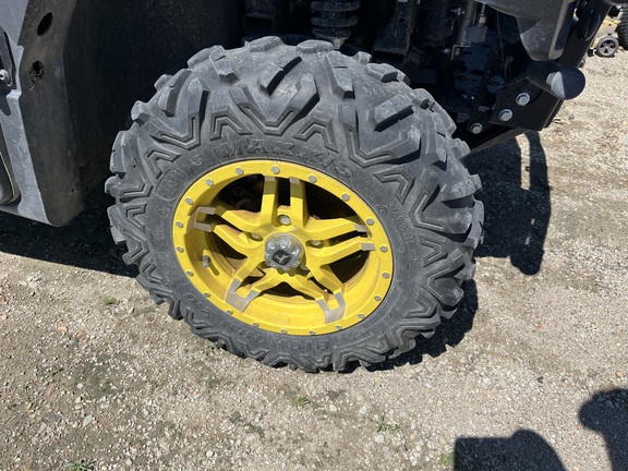 2020 John Deere XUV 835M - Photo11