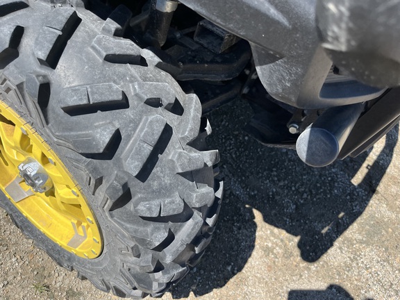 2020 John Deere XUV 835M - Photo12