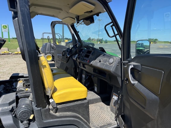 2020 John Deere XUV 835M - Photo20