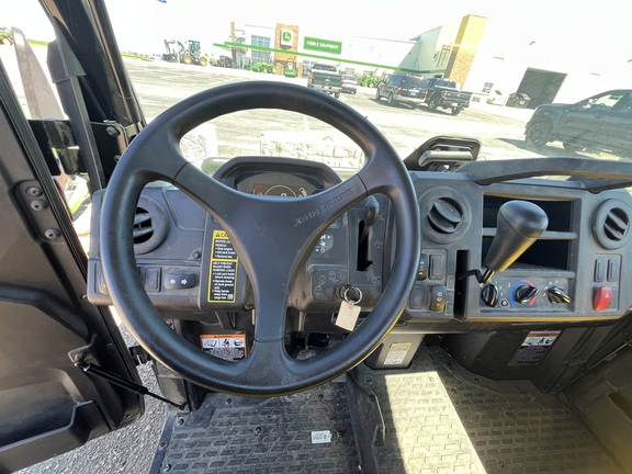 2020 John Deere XUV 835M - Photo26