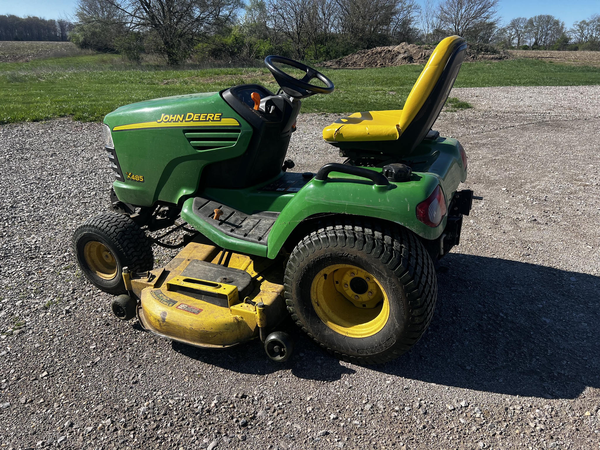 2002 John Deere X485 Image 1