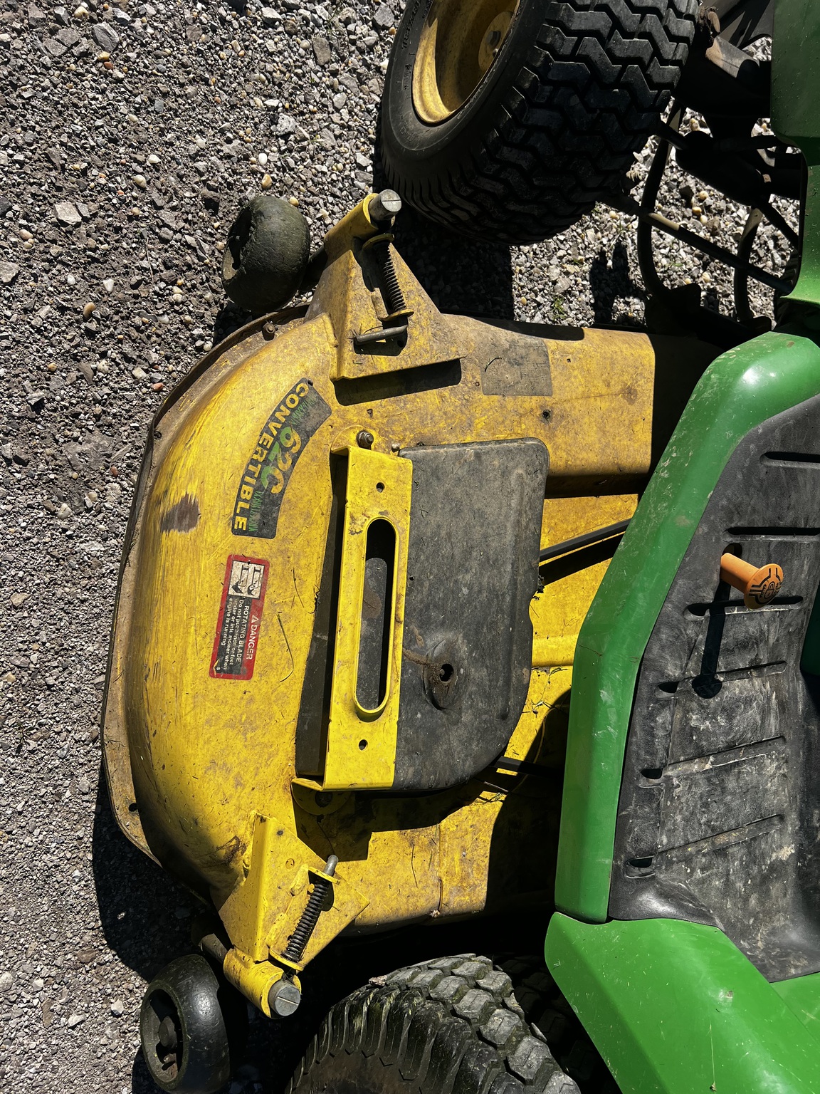 2002 John Deere X485 Image 5