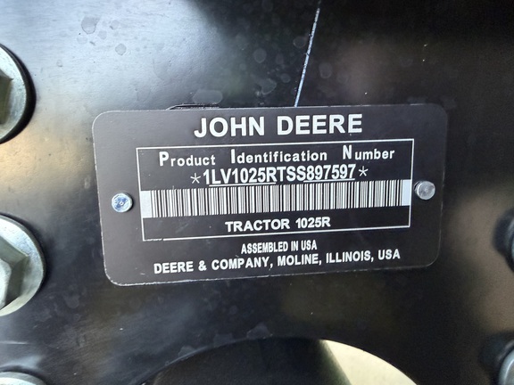 2025 John Deere 1025R - Photo22