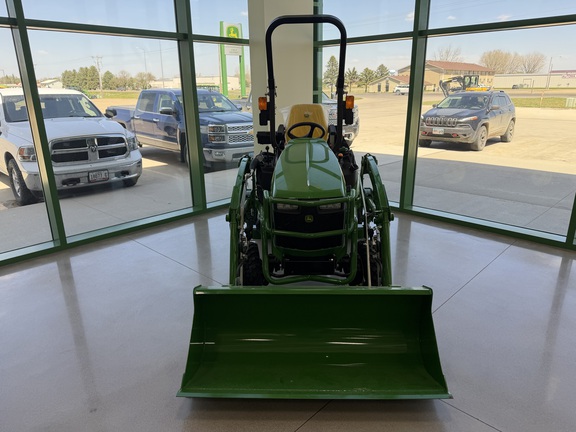 2025 John Deere 1025R - Photo5