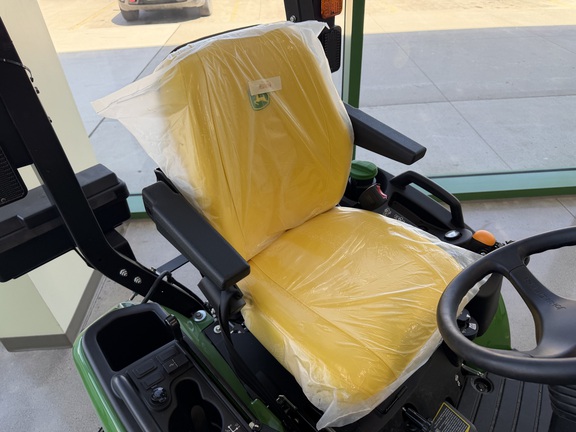 2025 John Deere 1025R - Photo20