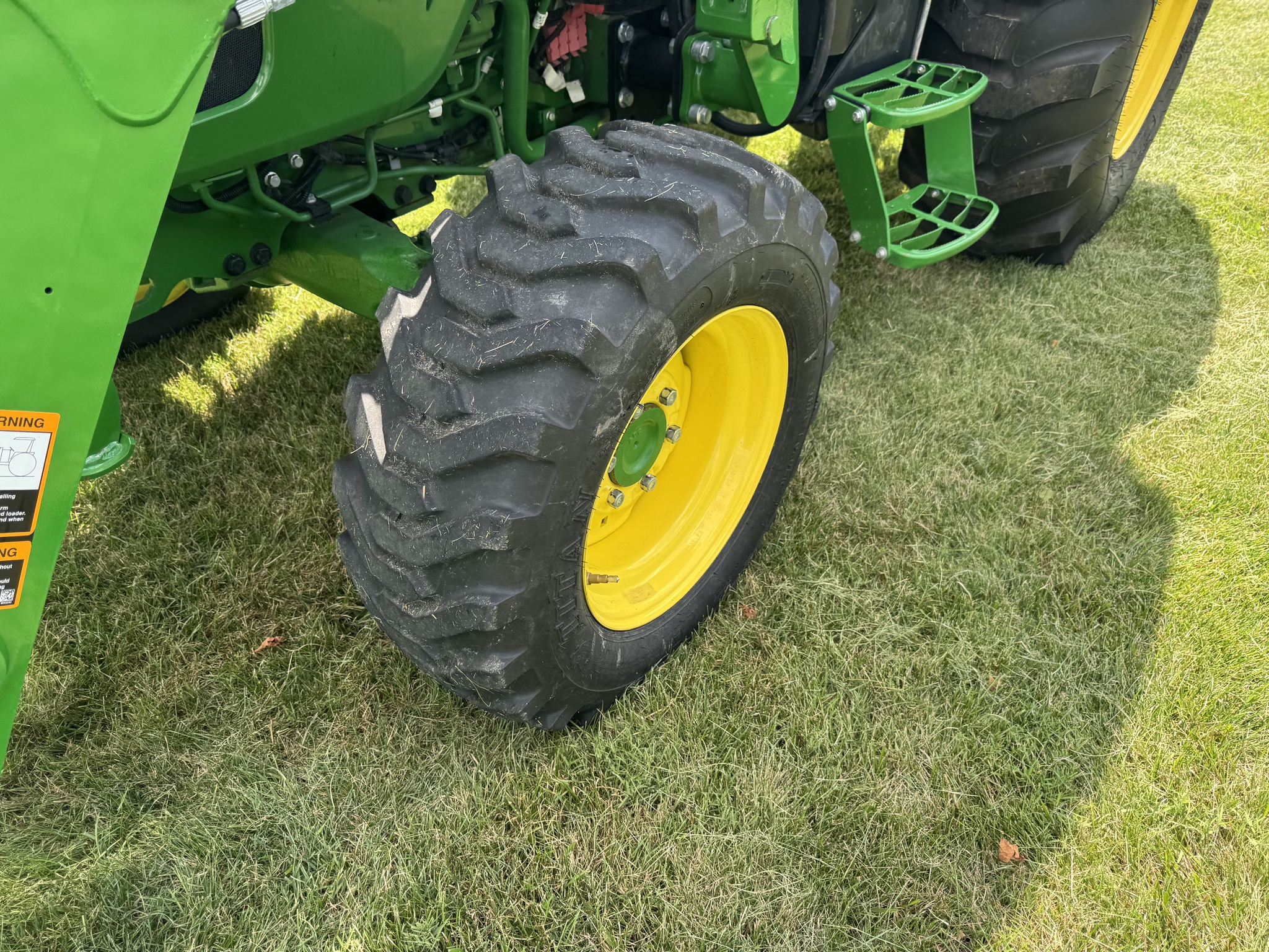 Used 2019 John Deere 4044R Compact Utility Tractors at Koenig Equipment in Urbana, OH - PhotoXL9