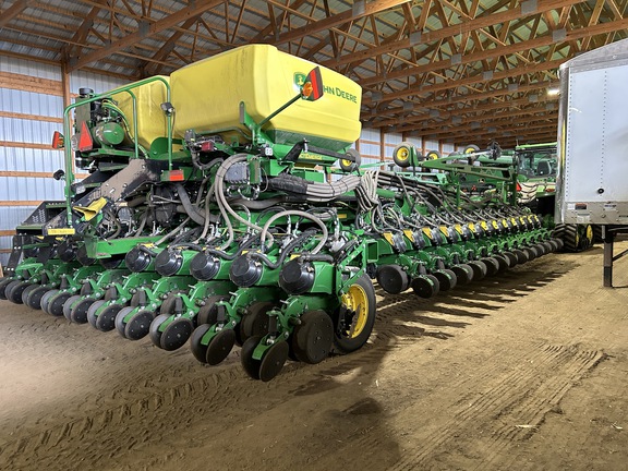 2023 John Deere DB66 - Photo3