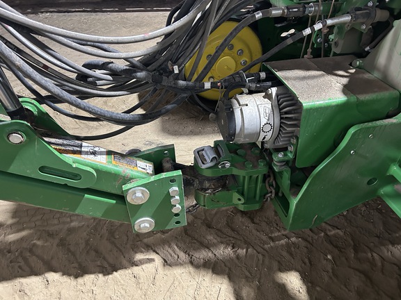 2023 John Deere DB66 - Photo12
