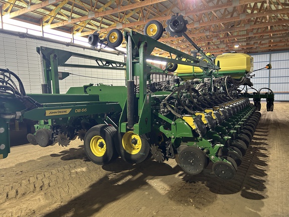 2023 John Deere DB66 - Photo17