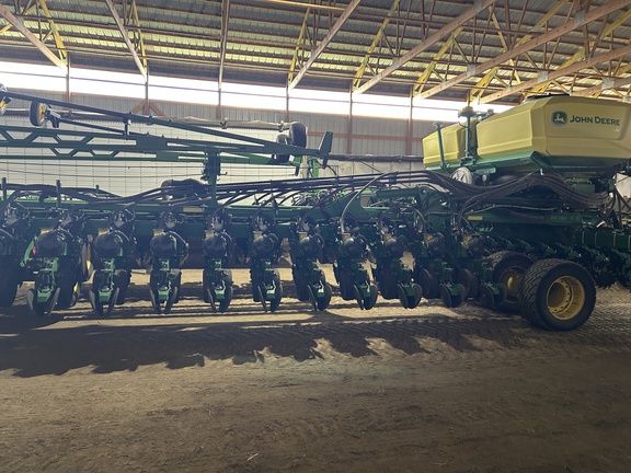 2023 John Deere DB66 - Photo18