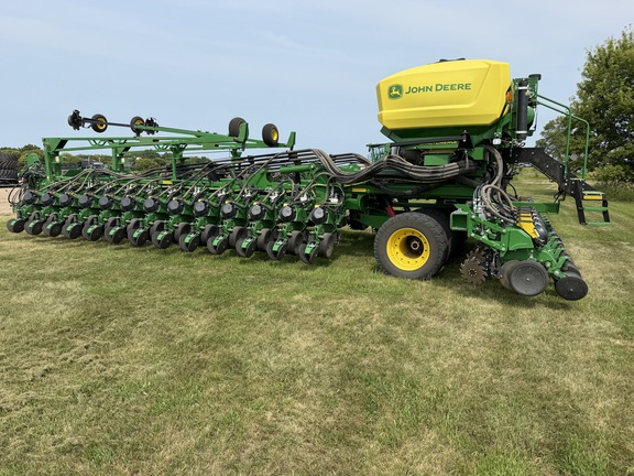2023 John Deere DB66 - Photo5