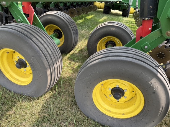 2023 John Deere DB66 - Photo25