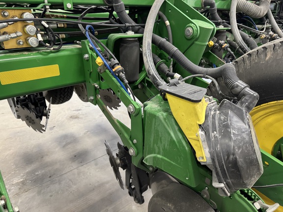 2015 John Deere 1775NT - Photo14