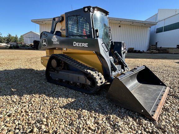Used 2024 John Deere 325G Compact Track Loaders at Horizon Ag & Turf in High Prairie, AB - Photo3