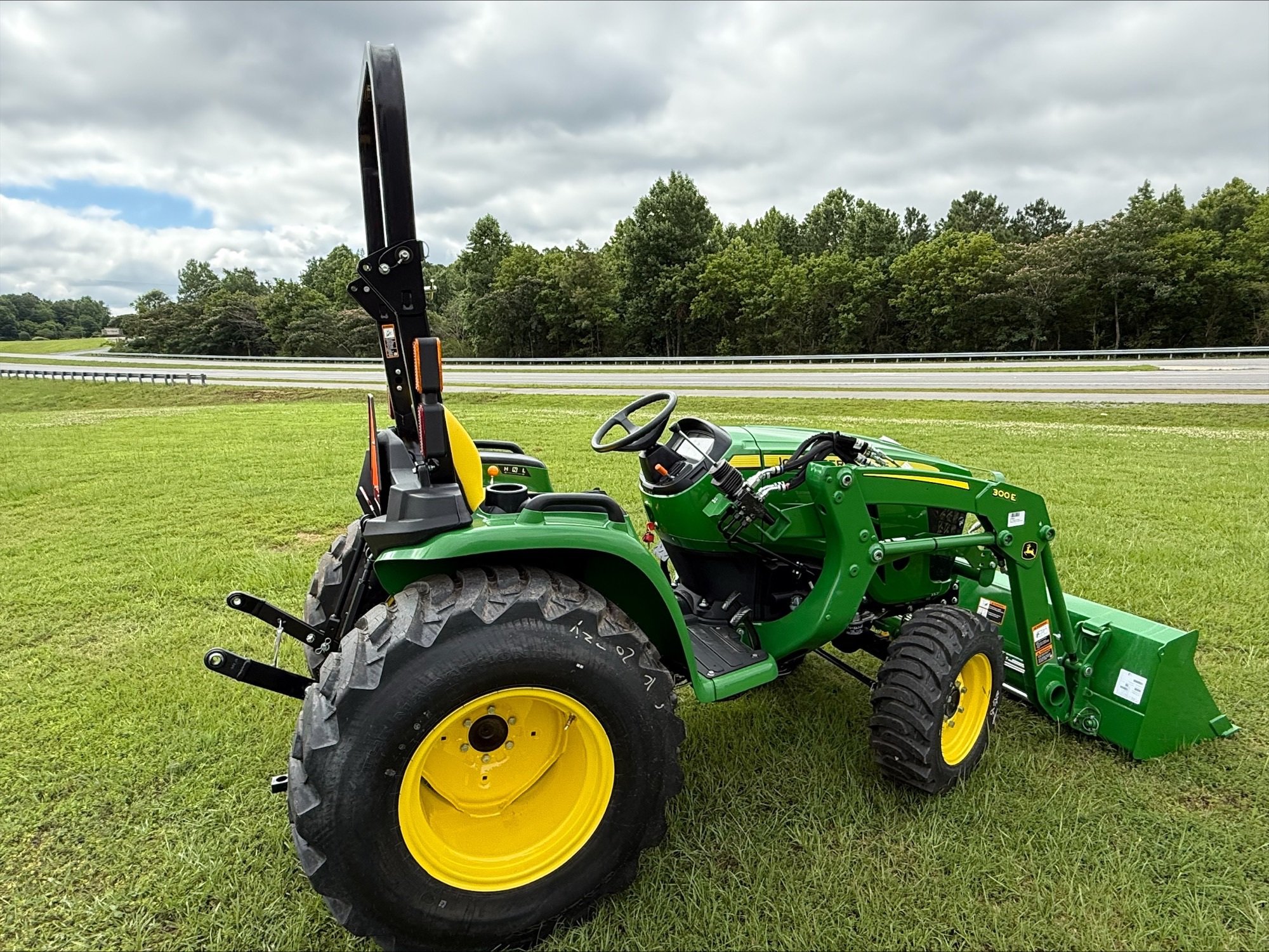 2026 John Deere 3032E