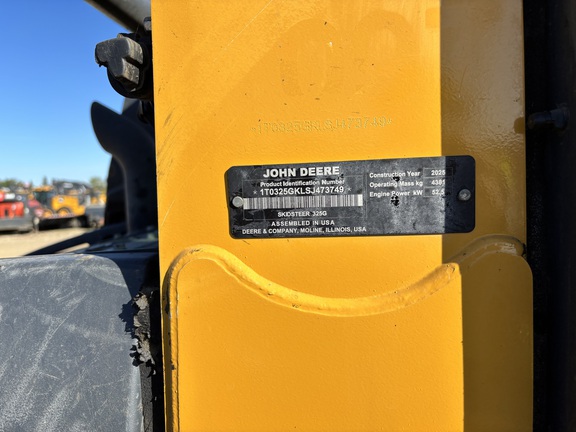 2025 John Deere 325G