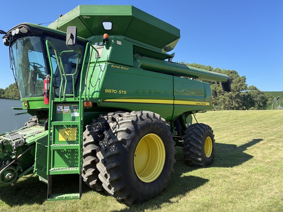 2011 John Deere 9870 STS (2nd thumbnail)