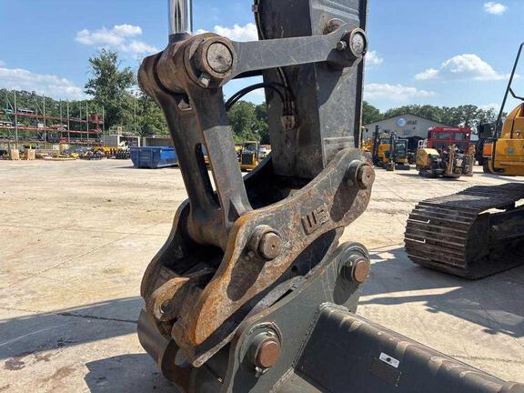 2020 John Deere 350G LC