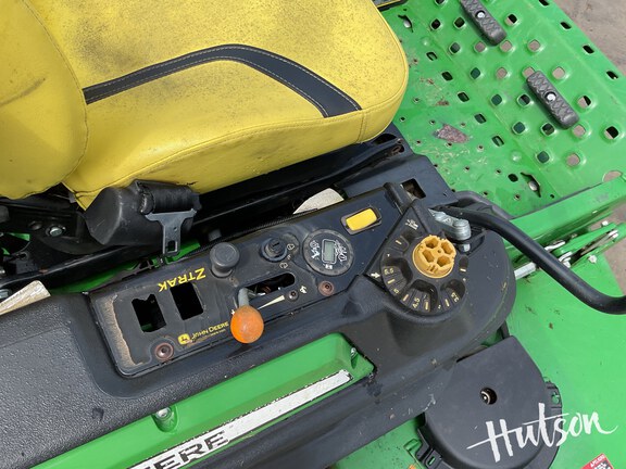 Photo of 2021 John Deere Z970R
