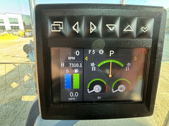 2021 John Deere 772G