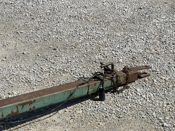Used 2005 Unverferth HT 30 Header carts at Koenig Equipment in Urbana, OH - Photo6