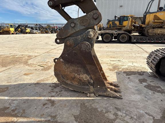 2023 John Deere 210P