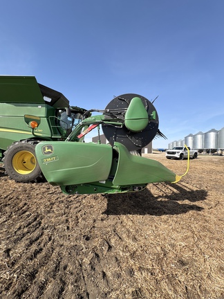 Used 2019 John Deere 735FD Combine Platforms at Horizon Ag & Turf in Lloydminster, AB - Photo7